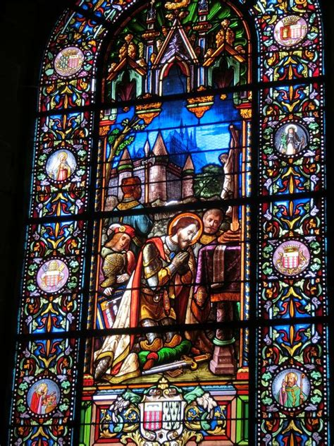 IGLESIA DE VITRALES DE CARNAC rompecabezas en línea