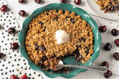 Old Fashioned Cherry Crisp Puts The Cherry On Top Of Your Day The Cherry Filling Is Sweet Tart