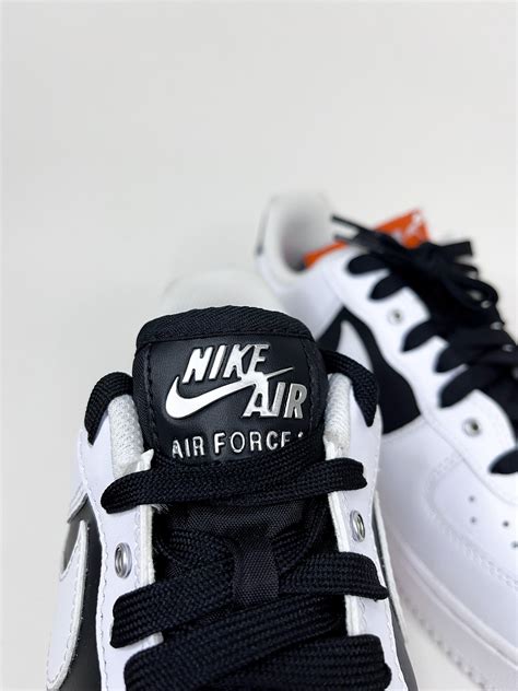 Tênis Nike Air Force PRM DFR Clothing