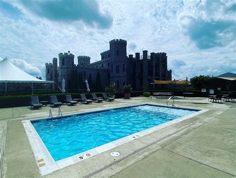 The Kentucky Castle Versailles Tripadvisor