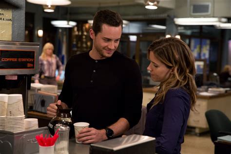 All Things Law And Order: Law & Order SVU “Chicago Crossover” Advance ...