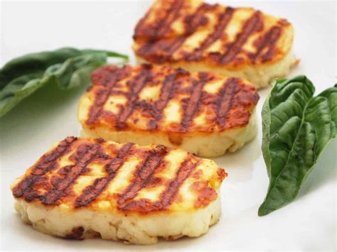 Gegrillter Halloumi Der Käse dernicht schmilzt Maybaygiare org