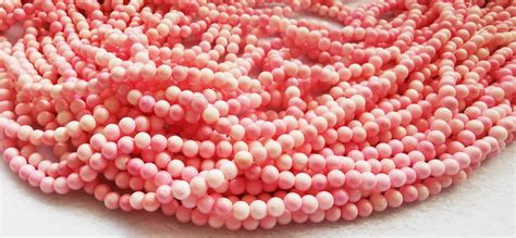 Wholesale Blush Pink Queen Conch Shell Beads Round Ball 4mm 6mm 8mm For