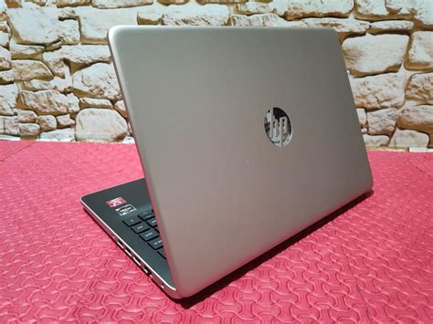 HP 14s Dk0xxx AMD Ryzen 5 3500U W Radeon Mobile Vega Gfx Gaming Laptop