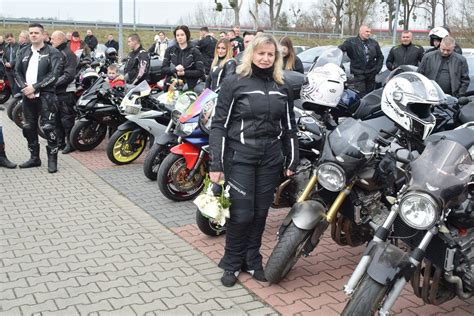 Moto Wi Conka Motocykli Ci Przyjechali Po Wi Ci Pokarmy W