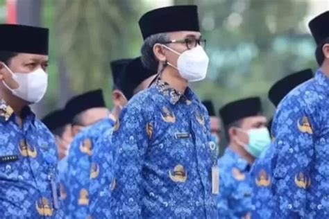 Selain Gaji Pokok Tunjangan PNS Golongan III Ini Juga Ikut Naik