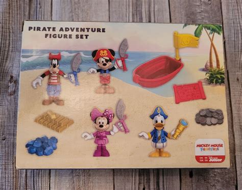 Disney Junior Mickey Mouse Pirate Adventure Figure Set Factory Sealed