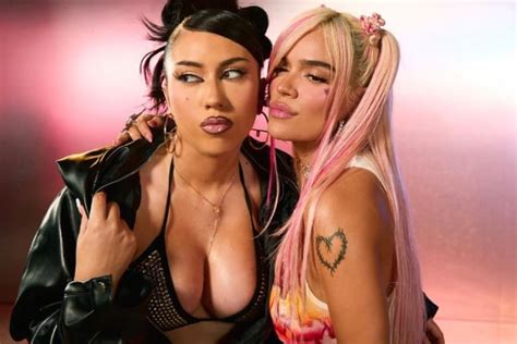 Karol G Y Kali Uchis Presentaron Labios Mordidos Panam Am Rica