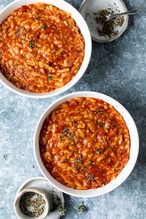 Manestra Greek Orzo With Tomato Sauce Mrs Jones S Kitchen