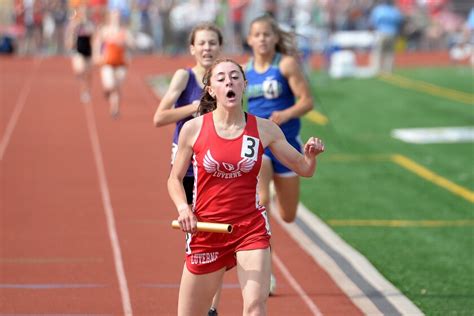 Luverne Cardinal 4x800 Relay Team Wins Fourth Straight State Title