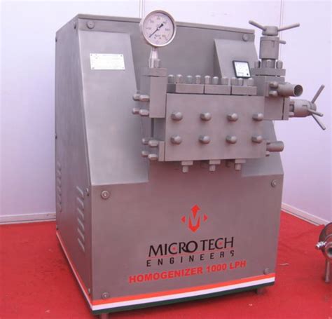 200 230 Bar High Pressure Milk Homogenizer For Industrial Capacity