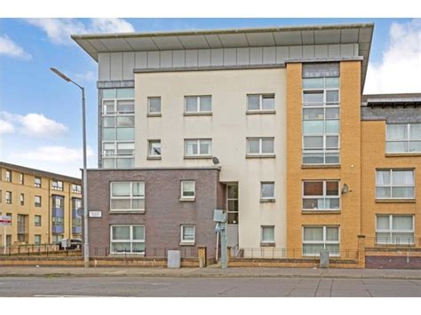 2 Bedroom Flat For Sale Waterside Place New Gorbals Gorbals G5 0QD