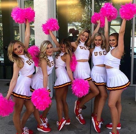 USC Song Girls Cheerleaders Hot Cheerleaders Cute Cheerleaders Cheer Picture Poses