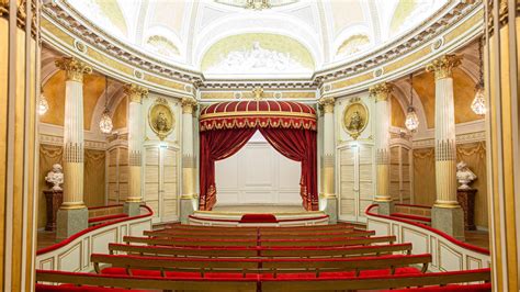 Le Petit Théâtre Office de Tourisme Creusot Montceau