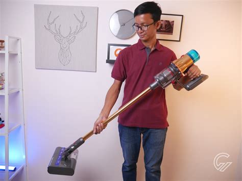 Review Dyson V12s Detect Slim Submarine Vacuum Cleaner Yang Bisa Ngepel