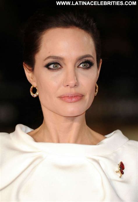 Angelina Jolie Paparazzi London Posing Hot Celebrity Babe Beautiful