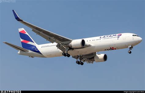 Cc Cxi Boeing Er Latam Airlines Jairo Mora Jetphotos