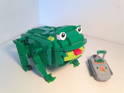 LEGO IDEAS - Jumping Frog - Remote Controlled