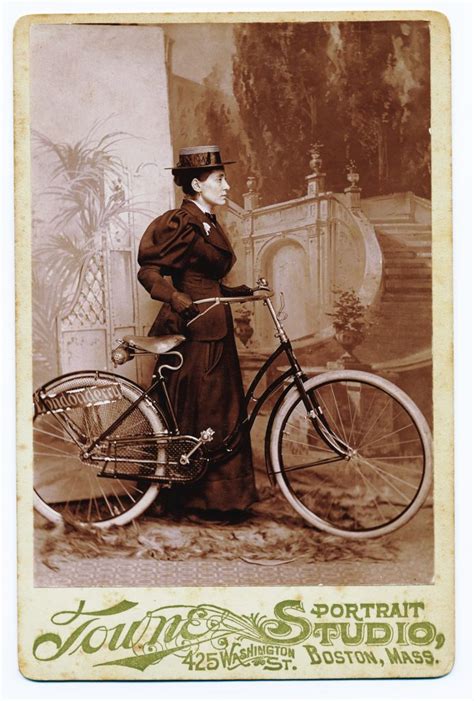 ¿conoces La Historia De La Mujer Que Dio La Vuelta Al Mundo En Bicicleta — Fmdos