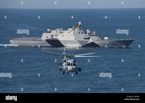 Assigned To The Littoral Combat Ship Uss Freedom Lcs 1 Hi Res Stock