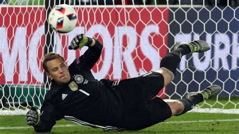 Manuel Neuer backs Germany's forward options after Gomez injury - ESPN FC