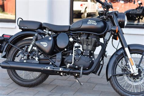 Royal Enfield Bullet Wallpaper HD