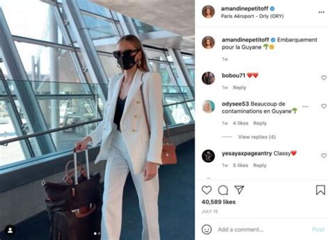 Amandine Petit Torride En Bikini Ce Look Vintage Revisit Qui Fait Sensation La Piscine Closer