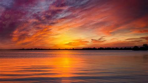 Ocean View During Sunset · Free Stock Photo