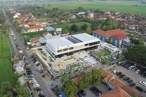 Perpustakaan Daerah Kendal Tempat Yang Menyimpan Banyak Cerita Urban