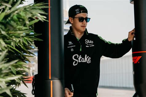 Leclerc Supera Verstappen E Lidera Dia De Testes No Bahrein