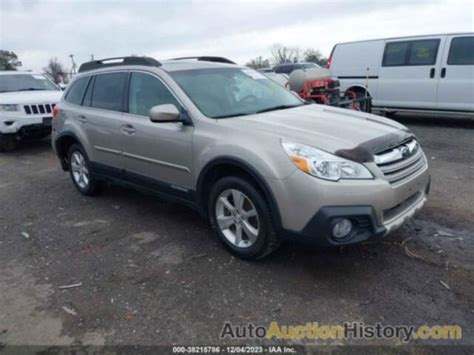 4S4BRCNC6E3307242 SUBARU OUTBACK 2 5I LIMITED View History And Price