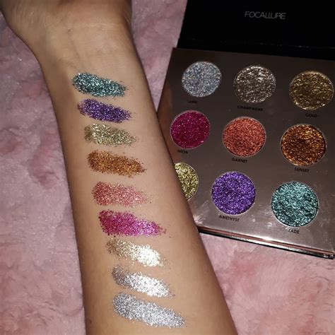 Quem Ama Glitter Paleta LUXURY ELECTRIC GLOW GLITTER FOCALLURE