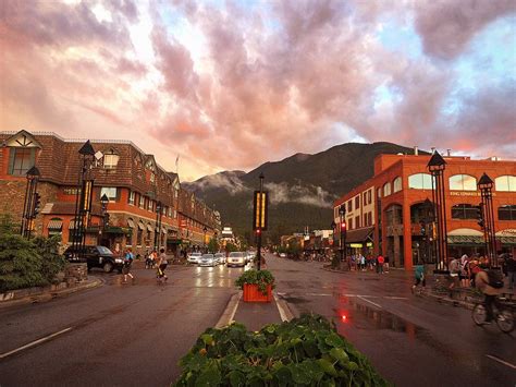 Sulphur Mountain | Sulphur mountain, Mountains, Photo inspiration