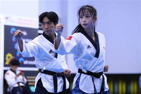 Hot girl taekwondo nỗ lực chuẩn bị cho SEA Games 31