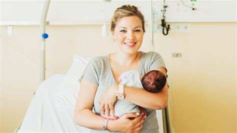 Recovering From Birth What New Moms Wish They Had Known Walnut Hill