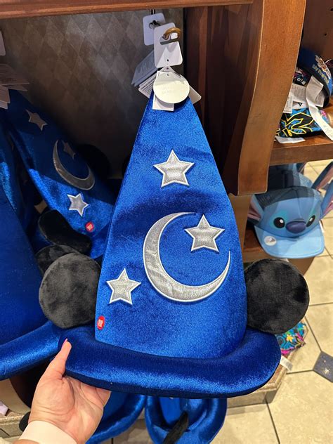 New Sorcerer Mickey Hat is Sure to D-Light! - MickeyBlog.com