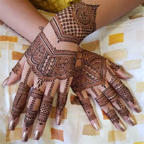 Rajasthani Mehndi Design That Will Make You Gangaur Festival