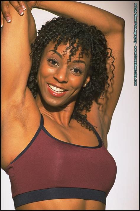 Ebony Fitness Model Madison Chase Poses In Activewear And Lingerie As Well CoedCherry