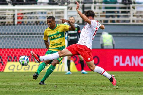 Midianews Cuiabá Perde Para O Bragantino E Amarga A Terceira Derrota