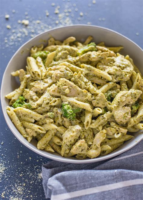 Easy Pesto Chicken And Broccoli Pasta