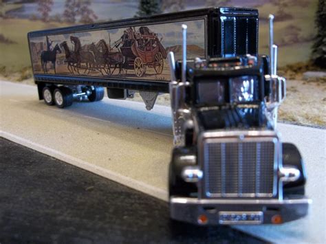 Movie Trucks Matchbox Smokey And The Bandit Snowman Truck Chrome