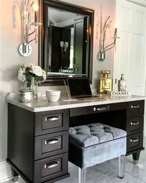 place vanity  bedroom  mara marr blog