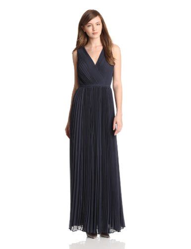 Sure Buy Halston Heritage Women S Sleeveless V Neck Pleated Gown