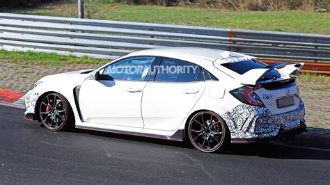 Honda Civic Type R Spy Shots