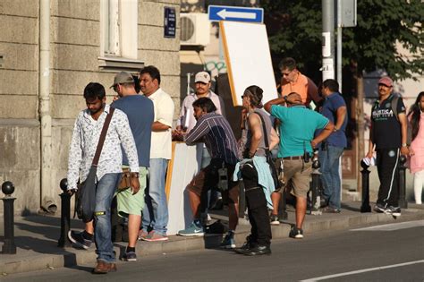 Kad Indijci Snimaju Film Kod Saborne Crkve Beograd Izgleda Ko Pariz