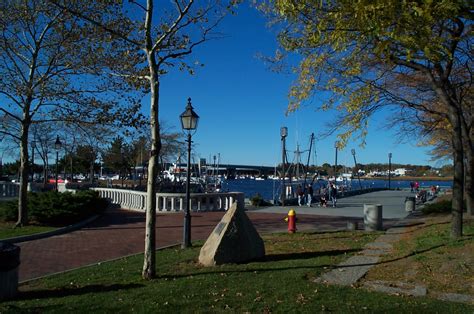 Waterfront Promenade Park Wedding Venues And Vendors Wedding Mapper