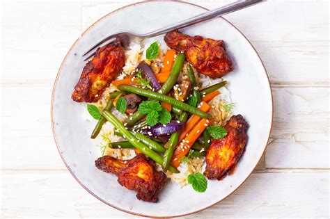 Chicken Wings With Wok Greens And Rice Easy And Delicious