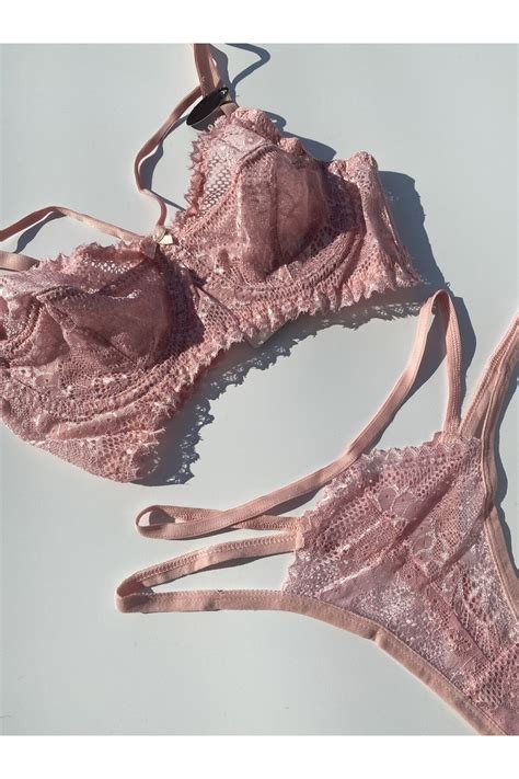ARONA Pudra Pembe Ip Şerit Detaylı Kapsız Bralet Sütyen Tanga Iç Çamaşırı Takımı Lingerie