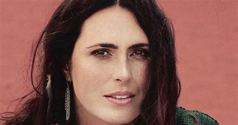 Within Temptation Vocalista Fala Sobre Novo Lbum E Possibilidade De