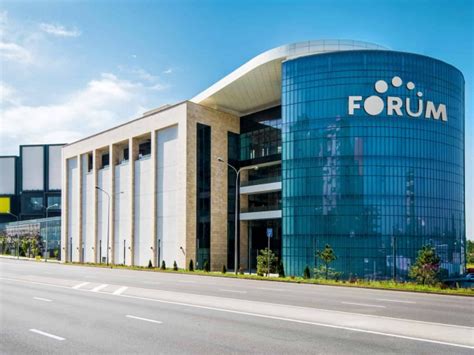 FORUM - Торгово-развлекательный центр в Алматы